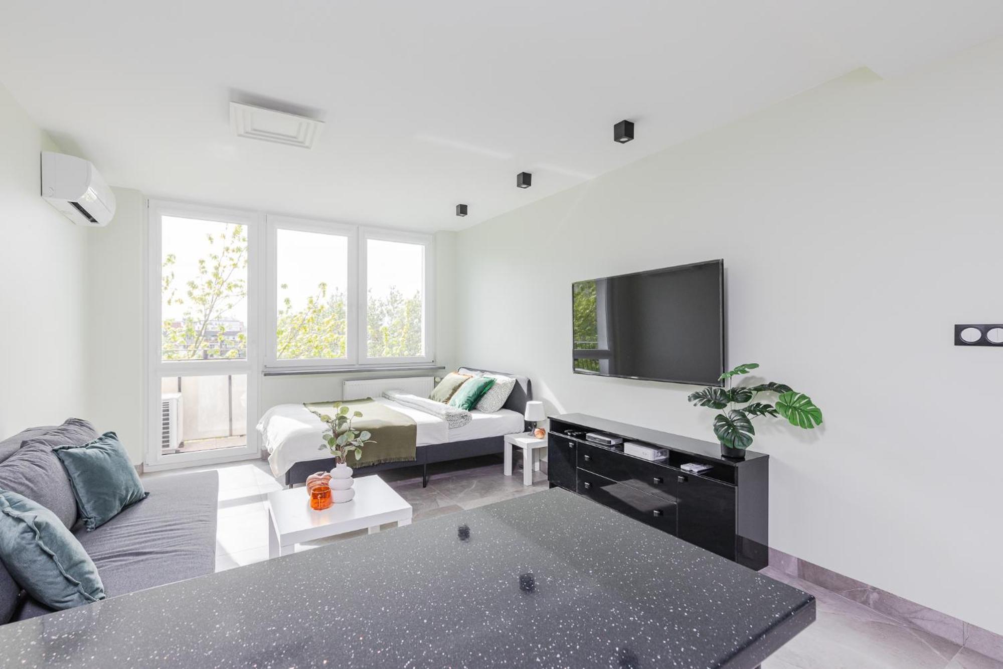 Superapart Saska 48A, Sleek 6Th-Floor Studio With Balcony & Elevator Access Warsaw Exterior photo